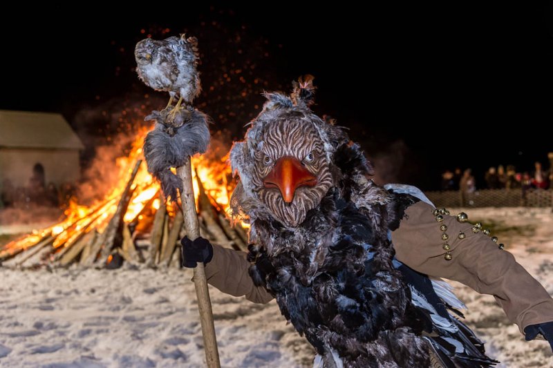 Rauhnachtstreiben mit Wintersonnendfeuer beim Gasthaus Kaiserbuche am Haunsberg am 29.12.2017  
Foto und Copyright: Moser Albert, Fotograf, 5201 Seekirchen, Weinbergstiege 1, Tel.: 0043-676-7550526 mailto:albert.moser@sbg.at  www.moser.zenfolio.com